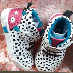 Livie & Luca Dalmatian Sneak